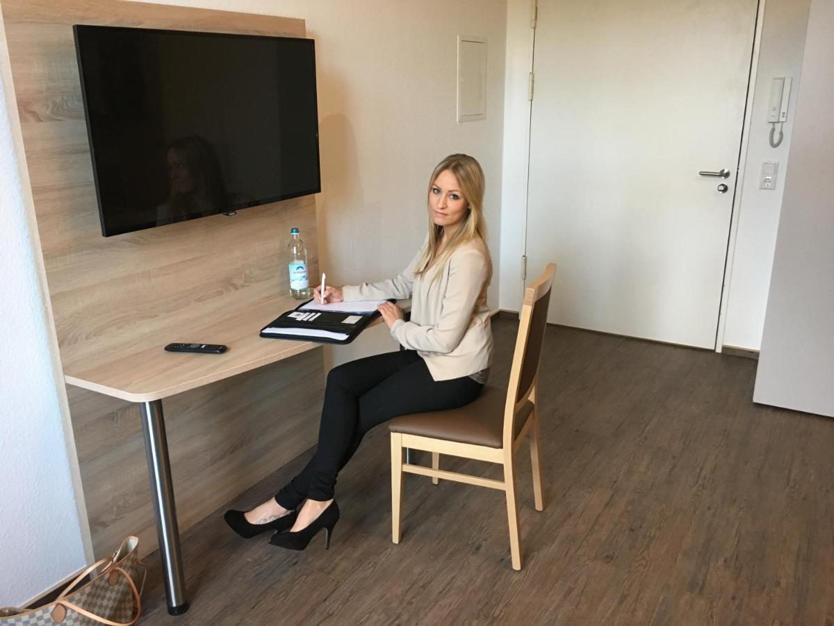 Businessinn.De Aparthotel เบรเมอร์ฮาเฟิน ภายนอก รูปภาพ